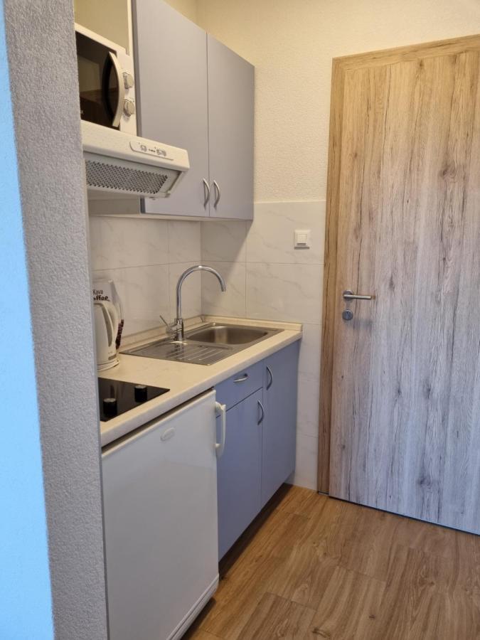 Guesthouse Dominovic Brela Eksteriør billede